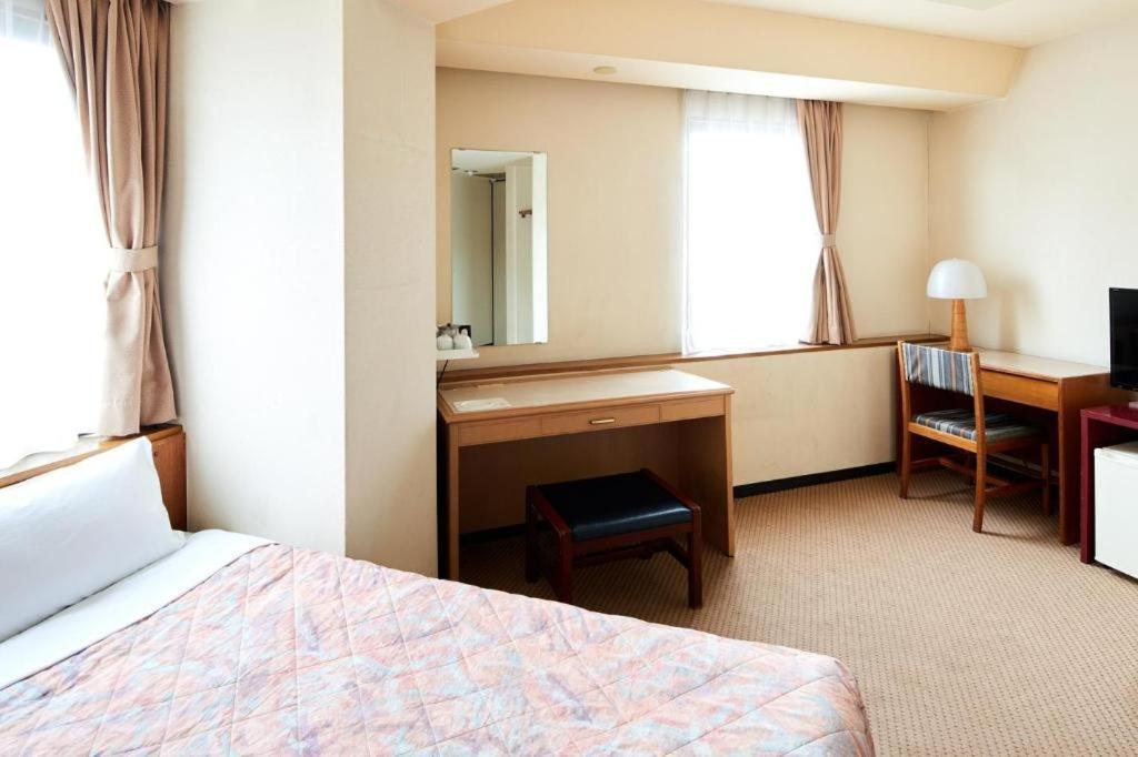 Marroad Inn Tokyo Fuchu Eksteriør bilde